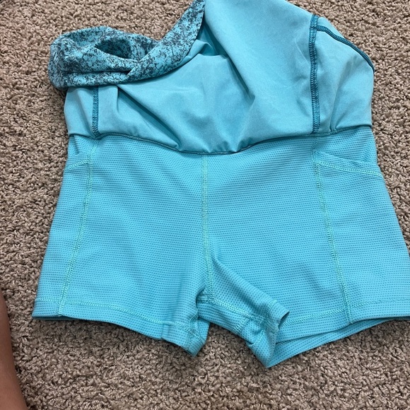 Athleta Girl Run the World Skort, Size M 8-10, in Pebbles Texture Gulf Teal Blue - Picture 5 of 14